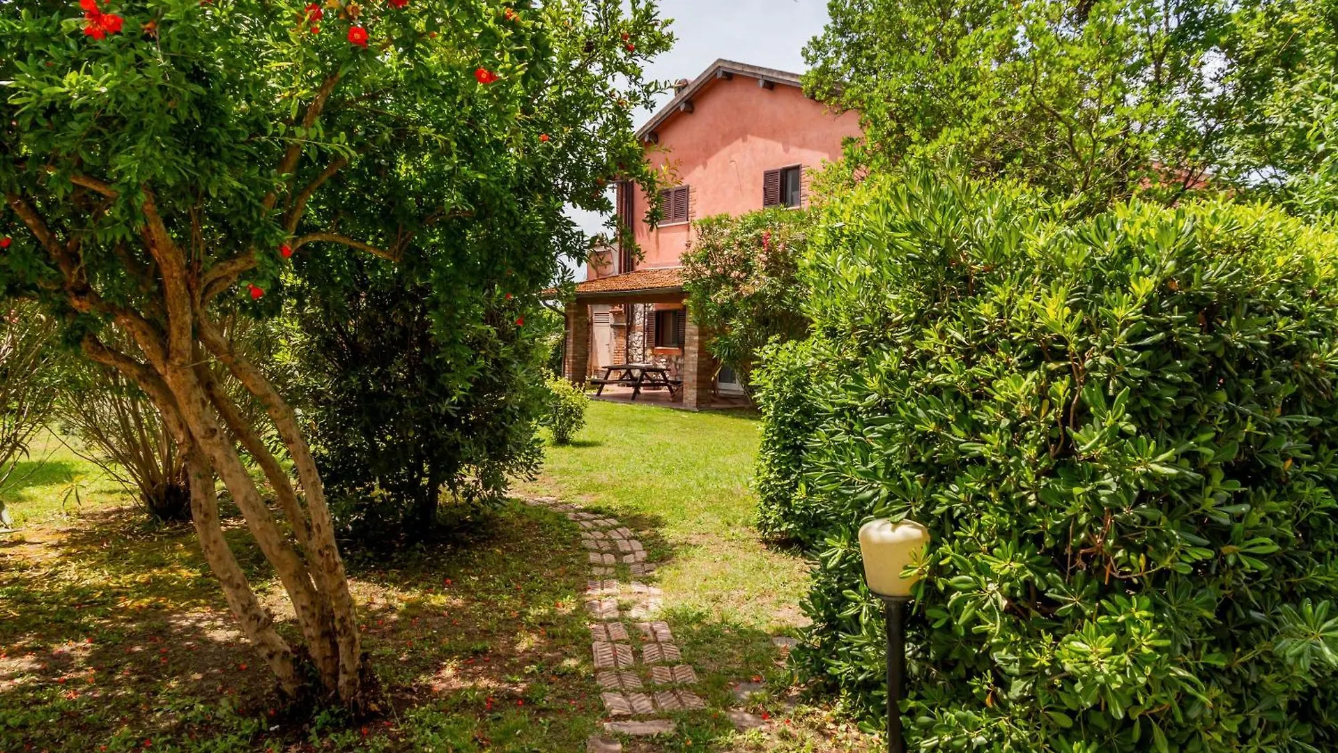 Agriturismo Giardini Di Varrone location