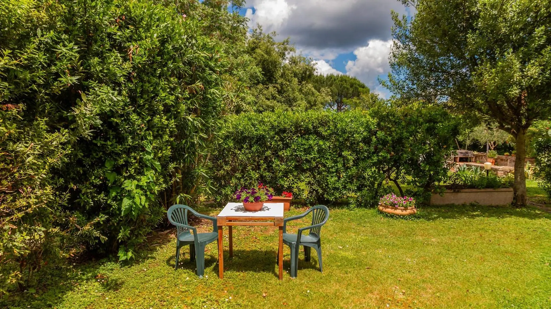 Gospodarstwo agroturystyczne Agriturismo Giardini Di Varrone Bagno Roselle Włochy
