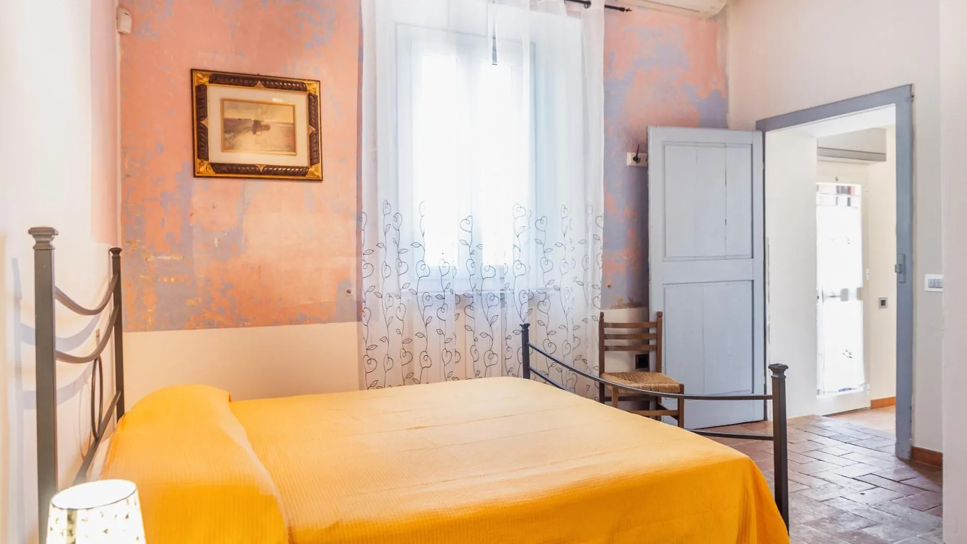 Gospodarstwo agroturystyczne Agriturismo Giardini Di Varrone Bagno Roselle