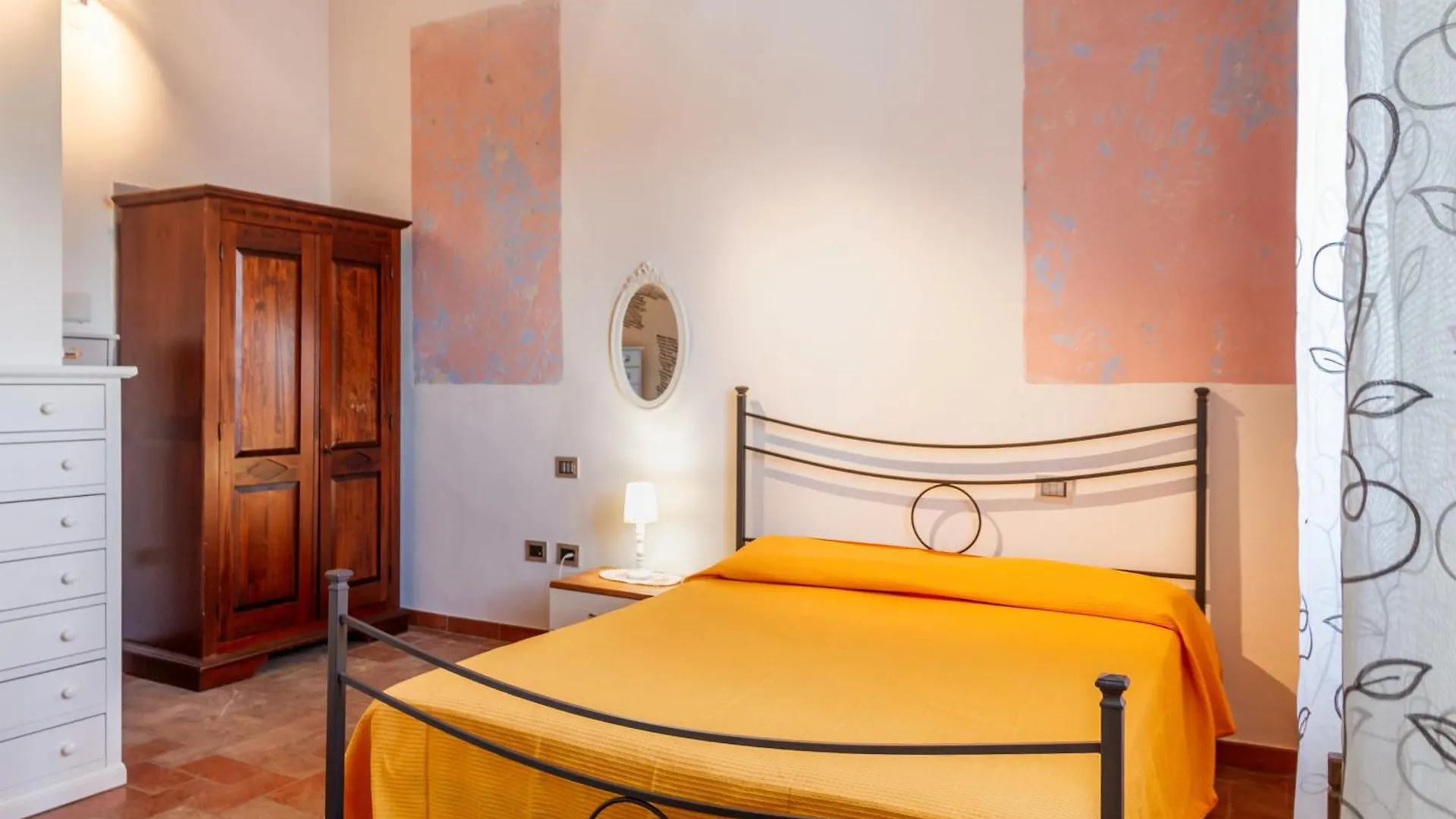 Agriturismo Giardini Di Varrone Bagno Roselle 0*,